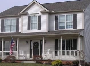 11037 Dunsby Ave NW, Uniontown, OH 44685
