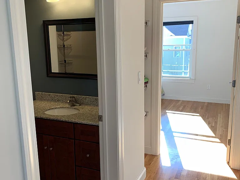 181 Cedar St — Photo 17