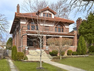1212 Ashland Ave, Wilmette, IL, 60091