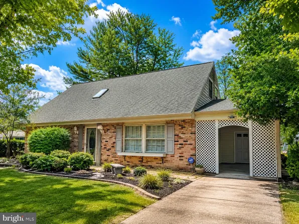 1014 Stone Ave, Waldorf, MD 20602
