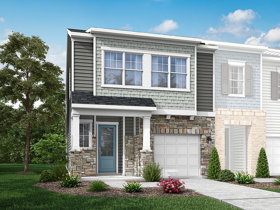 Pergola at Farmington Plan 3 Exterior Style B