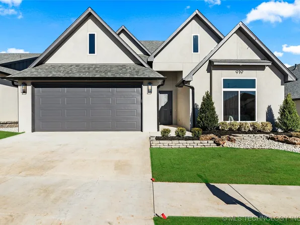 919 W 86th St S, Tulsa, OK 74132