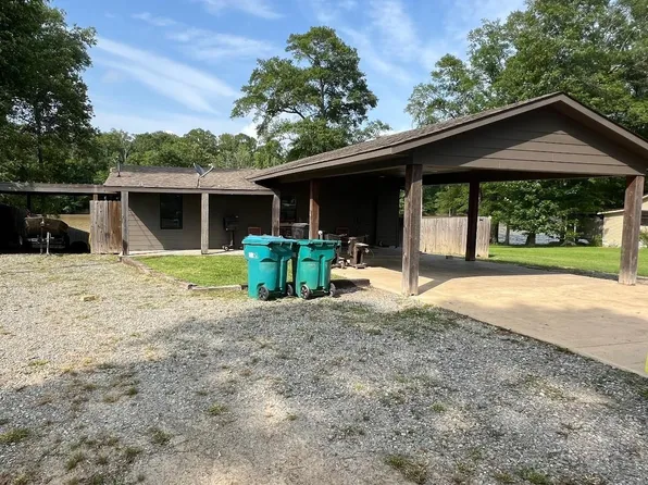 11447 Trails End Rd, Oak Ridge, LA 71264