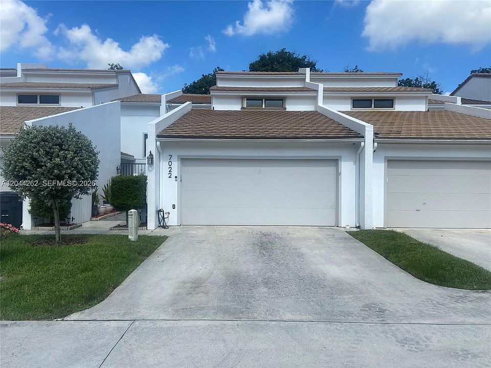 1st image of 7022 Edgemere Ter