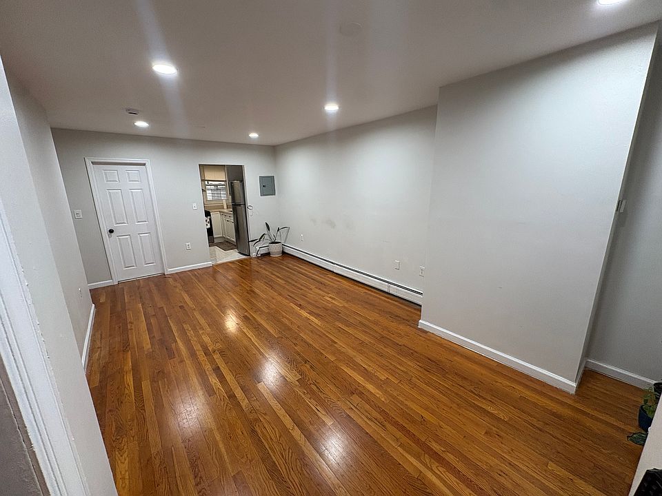 1st image of 95 Mount Prospect Ave #C
