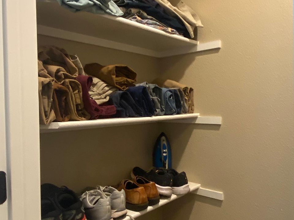 1st image of 2118 Tienda Dr