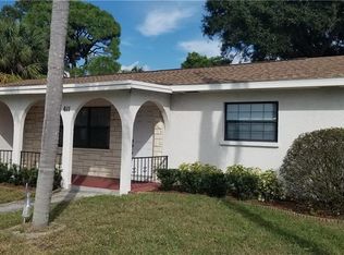 611 51st St W, Bradenton, FL 34209