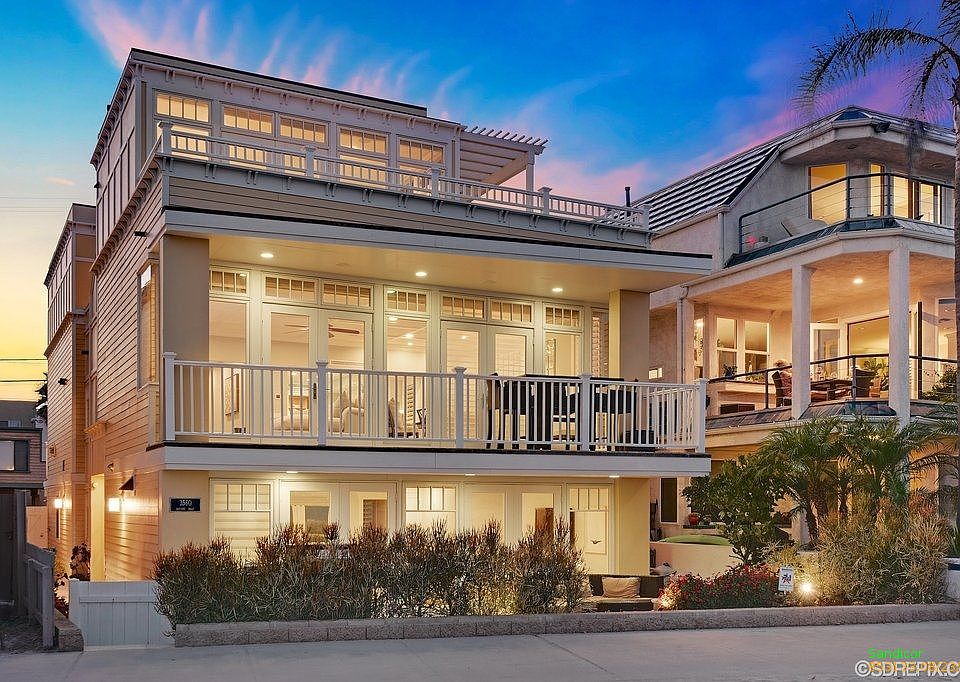 1st image of 3560 Bayside Walk