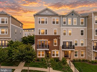 Stone Mill Corner Condominium, Aldie, VA 20105