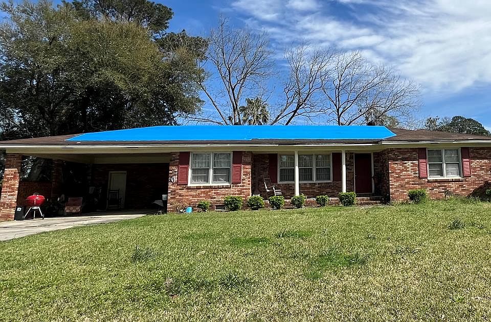 1st image of 3916 Camellia Dr