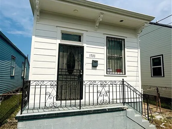 1733 Touro St, New Orleans, LA 70116