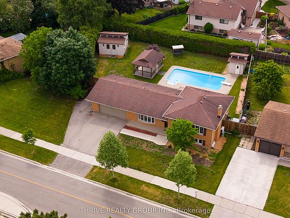 2nd image of 720 Grenfell Dr