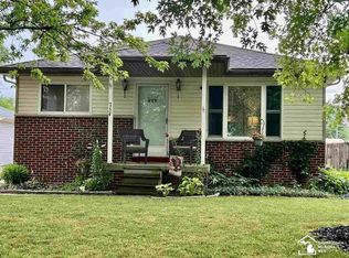 754 Westwood Dr, Monroe, MI 48161