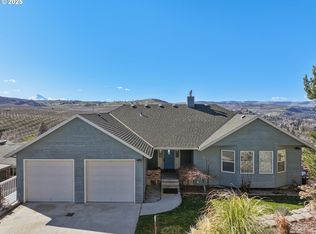 1661 E 21st St, The Dalles, OR 97058