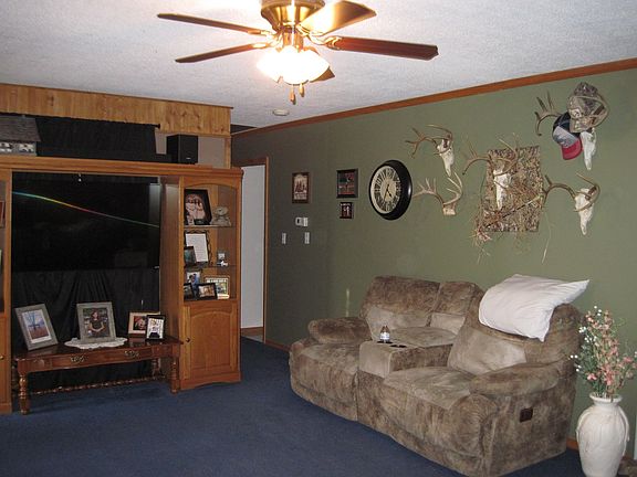 2nd image of 702 County Road 5110