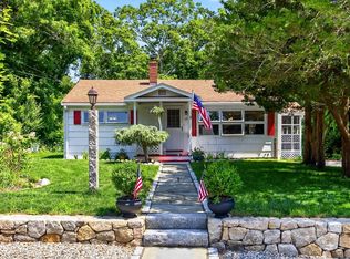 18 Seaview Rd, Bourne, MA 02532