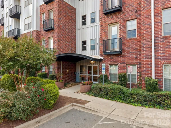 2338 Yadkin Ave #207, Charlotte, NC 28205