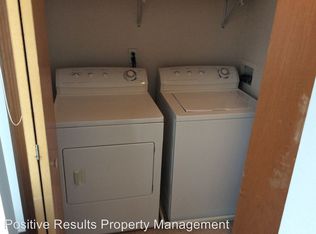 6030 Park Ridge Rd, Loves Park, IL 61111