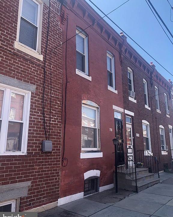 1st image of 1918 W Bristol St