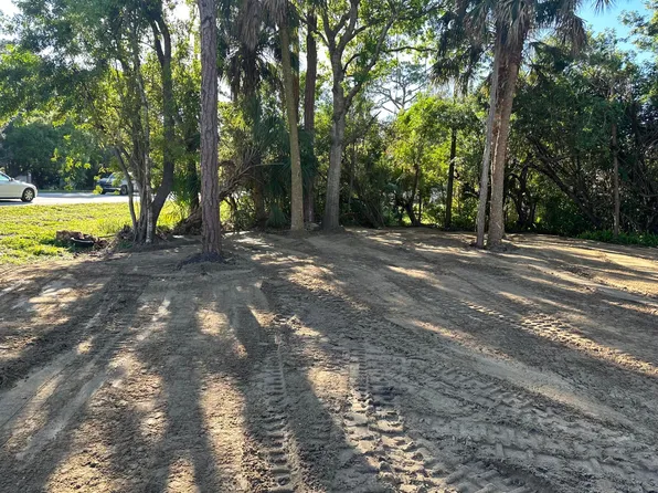 405 38 Th Avenue, Vero Beach, FL 32968