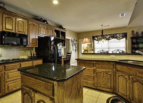 5th image of 4428 Liam Dr
