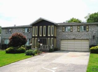 2291 Woodcrest Dr, Johnstown, PA 15905