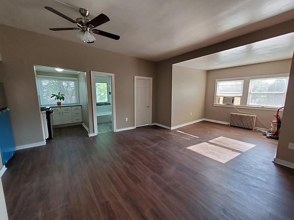 Dining/Living Room area