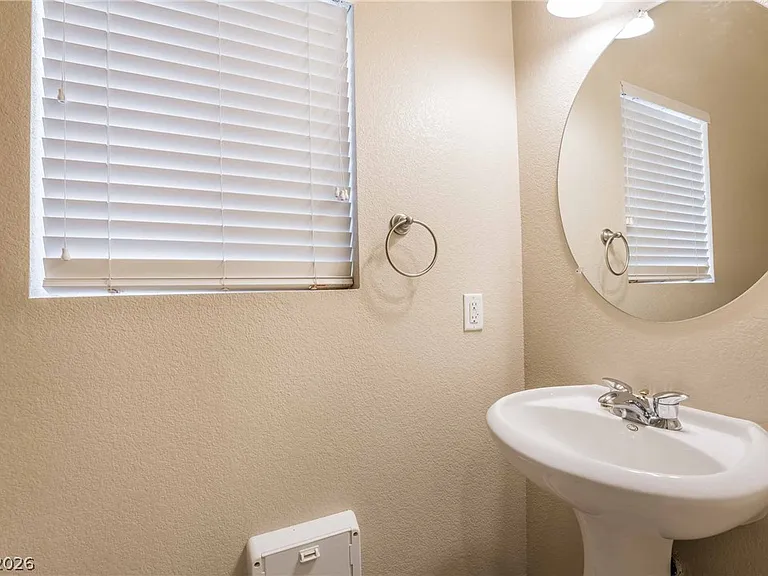 823 Beartooth Falls Ct — Photo 14