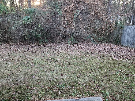 3rd image of 2175 Oakland Spring Dr
