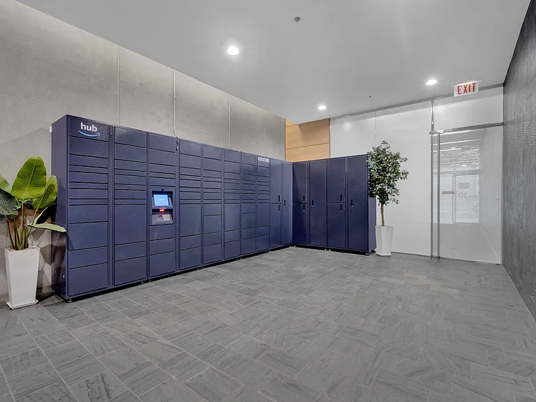 630 N Franklin St #1019 — Photo 29
