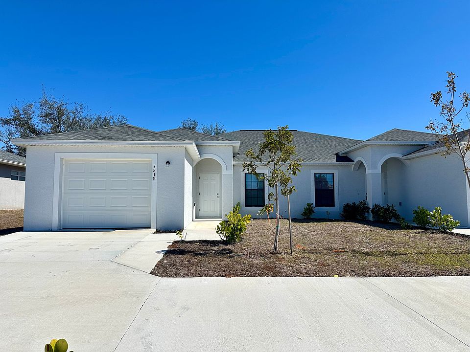 1st image of 3819 SW 9th Ave #3819