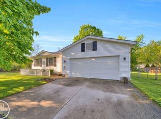 4717 Bree Rd, China, MI 48054