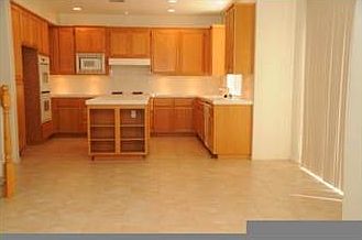 3rd image of 990 Rosal Ct