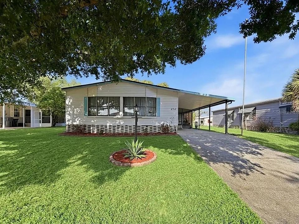 1st image of 454 Village Cir SW