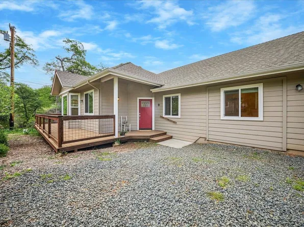 709 Cole Rd, Meadow Vista, CA 95722