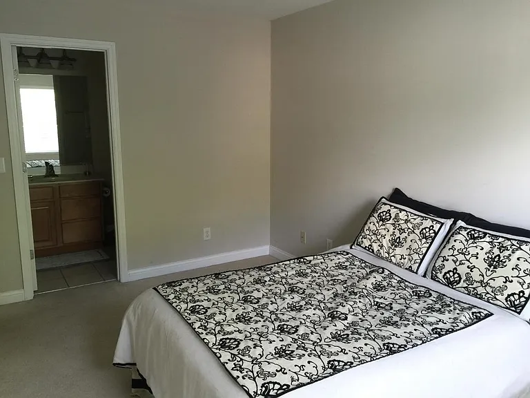 2546 Cleinview Ave — Photo 19