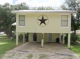 8870 Old Creek St, Willis, TX 77318