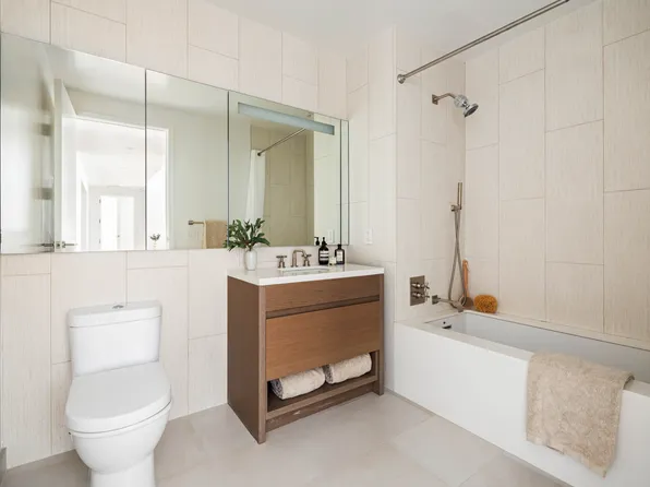 360 East 89th Street image 11 of 12