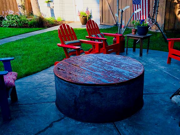 custom fire pit with top