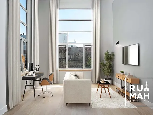 107 Waverly Avenue image 2 of 14