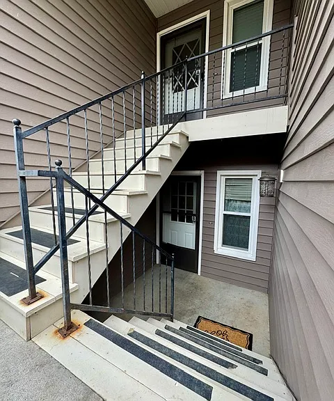 344 Westchester Sq N #B — Photo 1