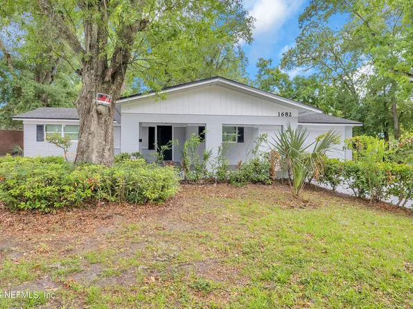 1682 PALMDALE Street, Jacksonville, FL 32208