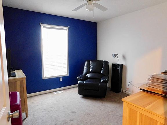 2nd image of 125 Pinehurst Blvd
