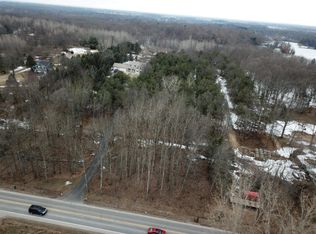 7407-10 Mile Rd, Rockford, MI 49341