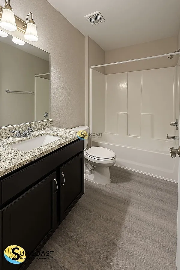 Ready Now! 3 Bedroom Marion County Ocala! — Photo 2