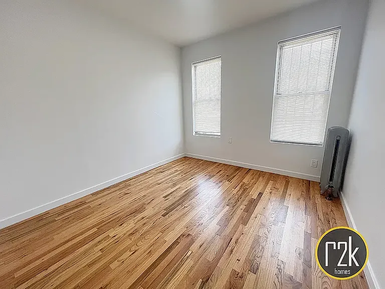 23-31 Crescent St #GROUND — Photo 14