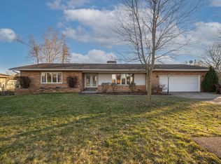 7968 Pennfield Rd, Battle Creek, MI 49017