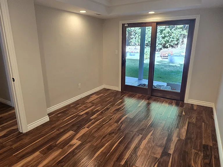 11539 Babbitt Ave — Photo 24