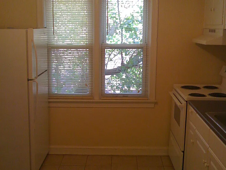 4236 Benning Rd NE — Photo 4