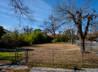 731 N Palmetto, San Antonio, TX 78202